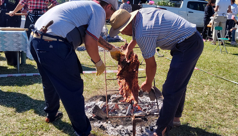 Roque Pérez celebró su primera Fiesta de la Carne de Cerdo