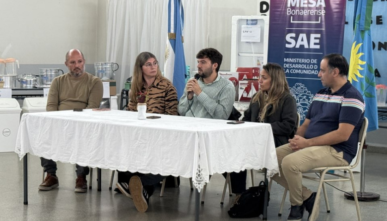 Entrega de equipamiento a instituciones educativas