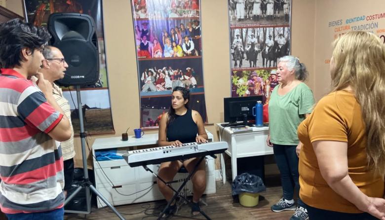 Roque Pérez abre espacios culturales para aprender, crear y encontrarse