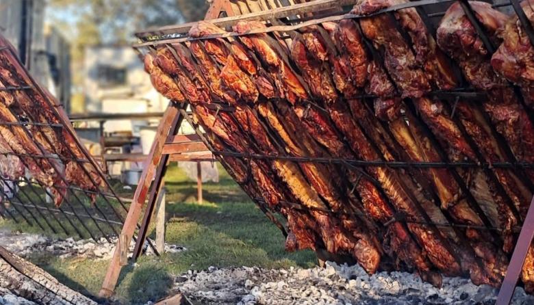 Fiesta de la Carne de Cerdo en Roque Pérez: gran participación y dos jornadas a pura tradición